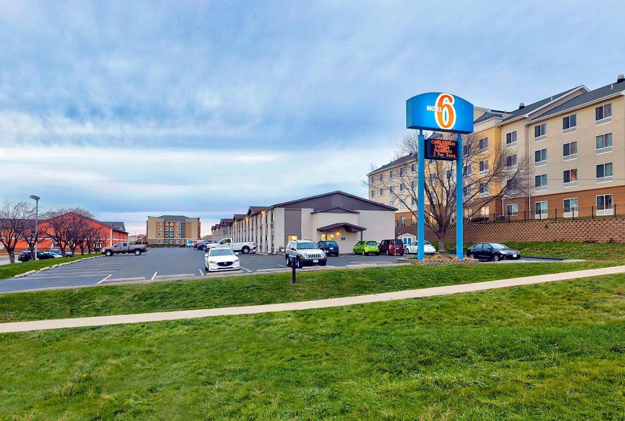 Motel 6-Cedar Rapids, Ia - Airport Esterno foto