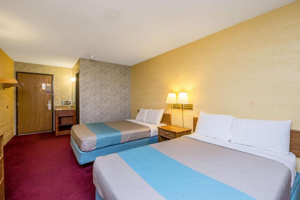 Motel 6-Cedar Rapids, Ia - Airport Esterno foto