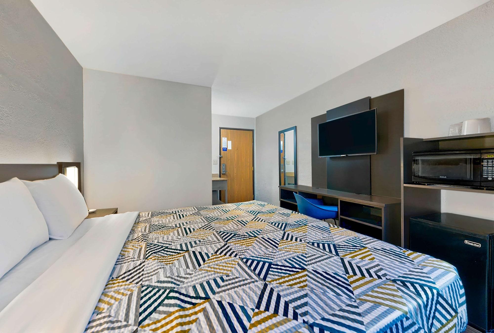Motel 6-Cedar Rapids, Ia - Airport Esterno foto