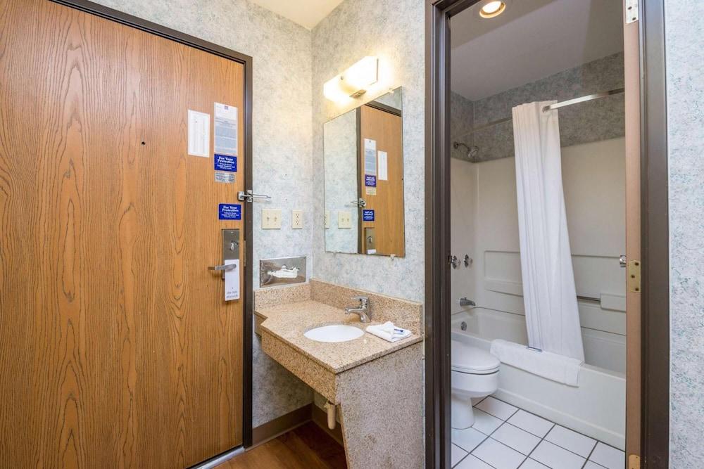 Motel 6-Cedar Rapids, Ia - Airport Esterno foto